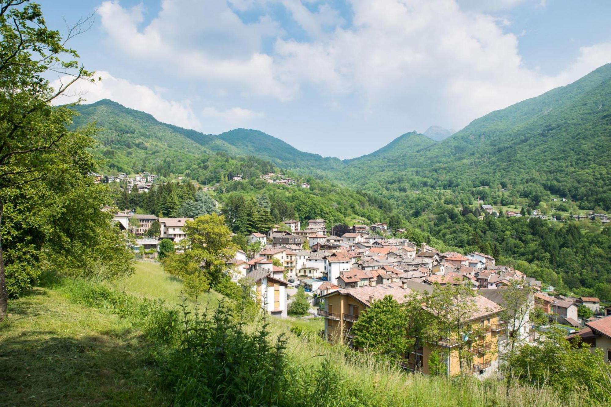 Casa Busso - Happy Rentals Esino Lario Dış mekan fotoğraf