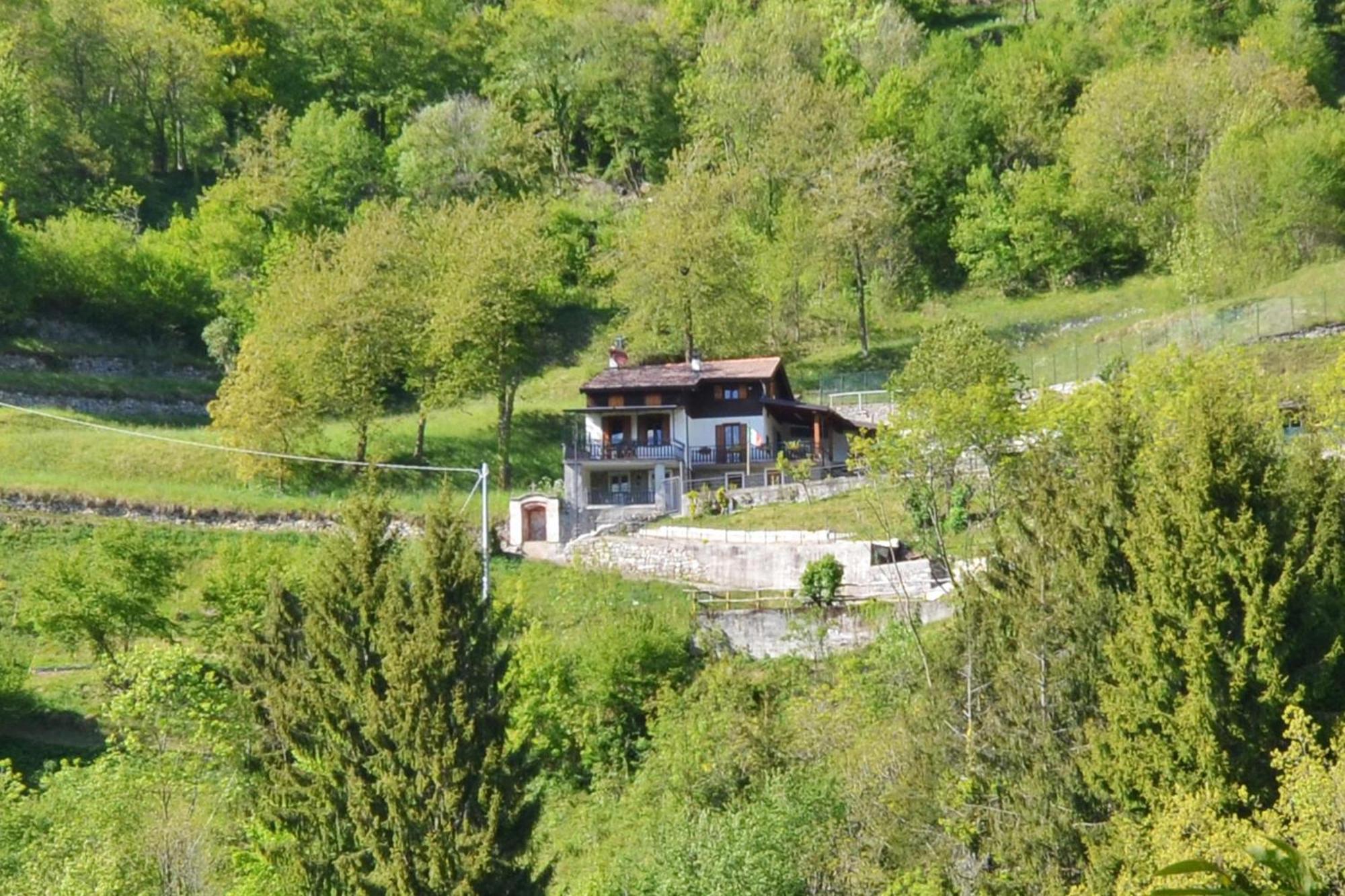 Casa Busso - Happy Rentals Esino Lario Dış mekan fotoğraf