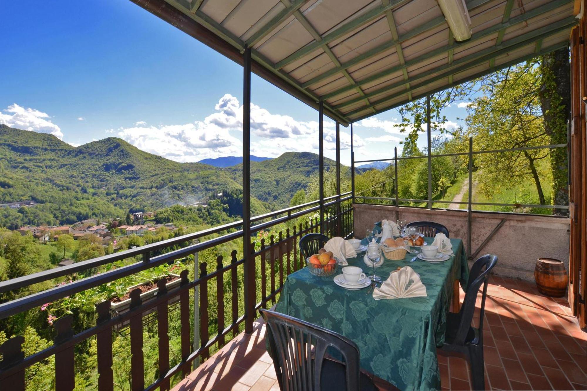 Casa Busso - Happy Rentals Esino Lario Dış mekan fotoğraf