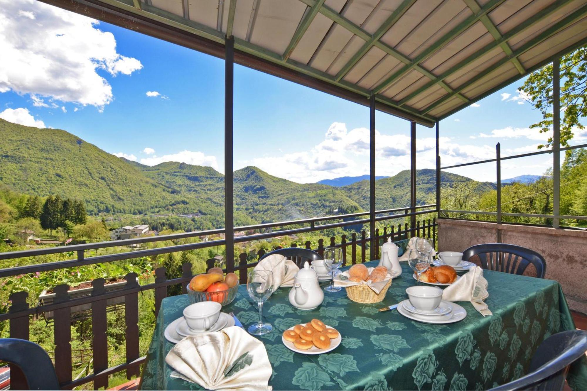 Casa Busso - Happy Rentals Esino Lario Dış mekan fotoğraf