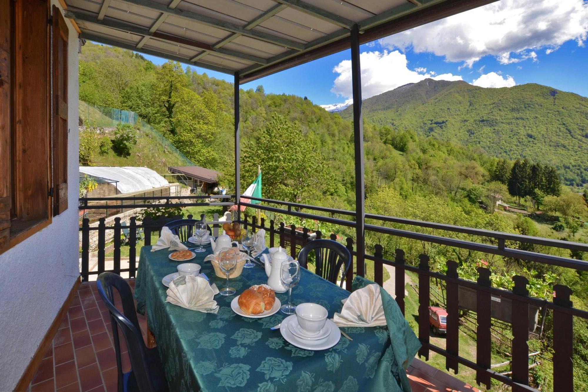 Casa Busso - Happy Rentals Esino Lario Dış mekan fotoğraf