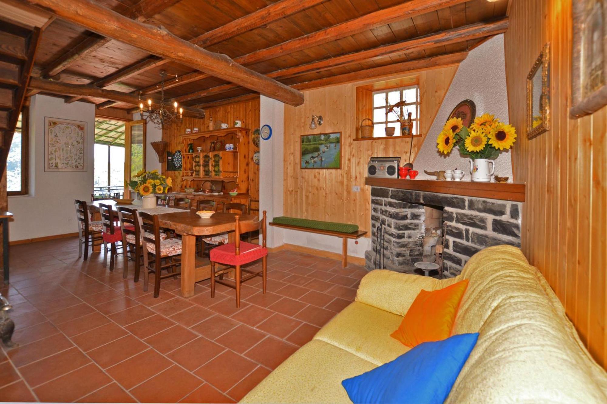 Casa Busso - Happy Rentals Esino Lario Dış mekan fotoğraf